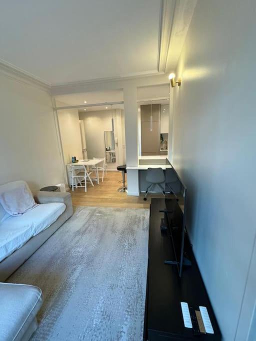Charmant Appartement Alesia Paris Eksteriør billede