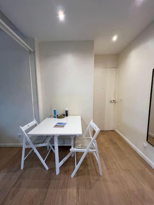 Charmant Appartement Alesia Paris Eksteriør billede